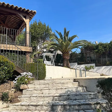 Les Mimosas * Roquebrune-sur-Argens