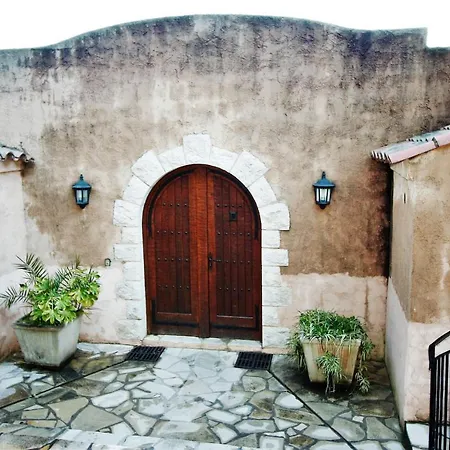 Les Mimosas Villa *