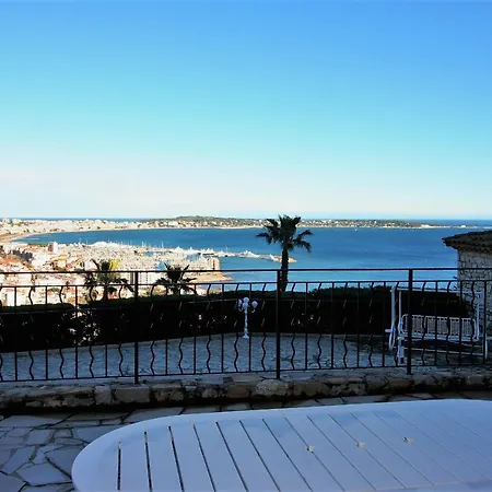 Les Mimosas Villa